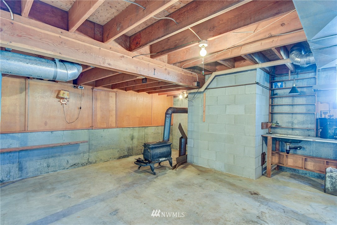 4714 Jones Road Oak Harbor, WA 98277 - Photo 24 of 25 Gallery Image 24