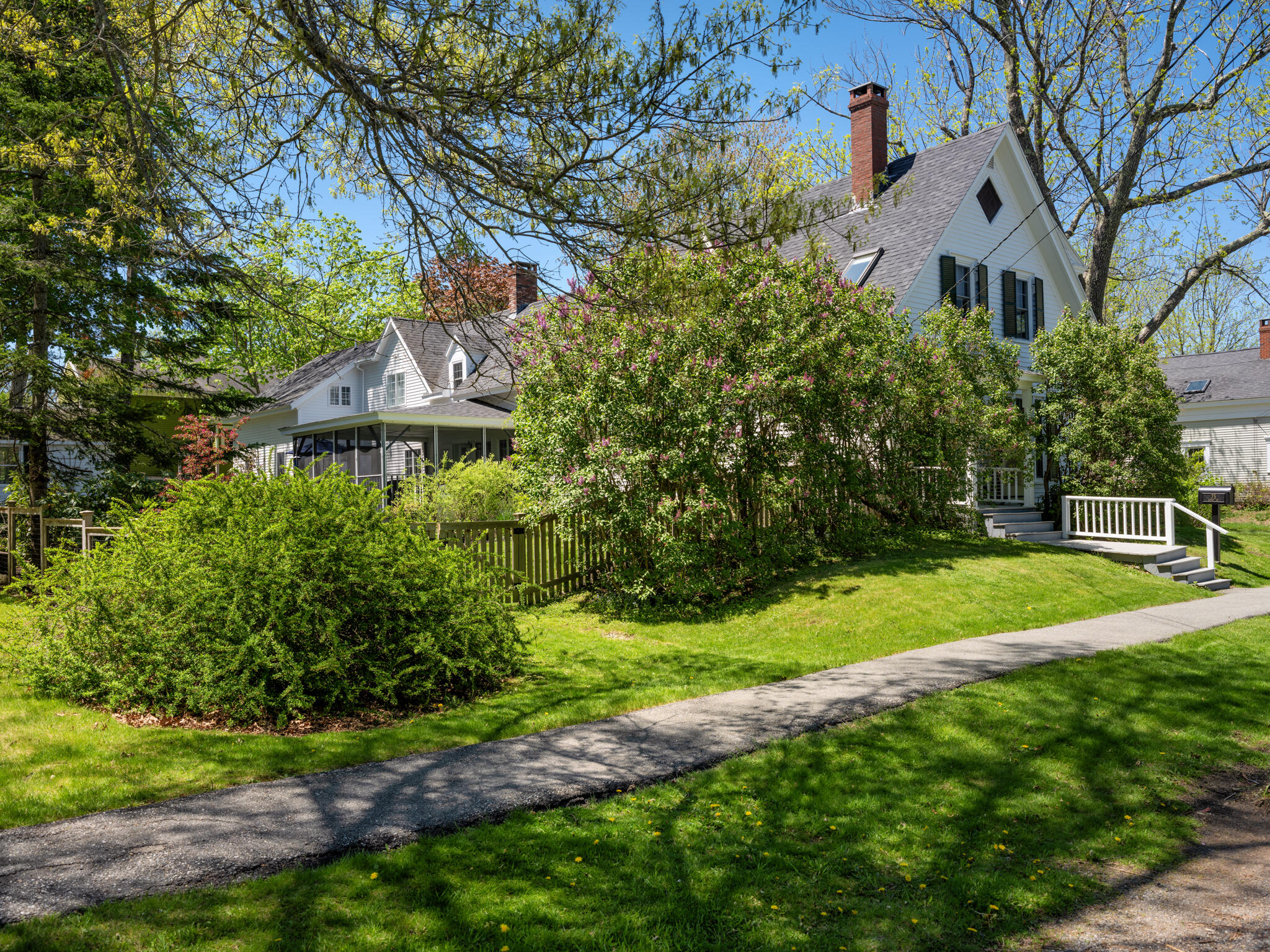 75 Court Street Belfast, ME 04915 - Photo 3 of 94 Situated on a .26 Acre In-Town Lot