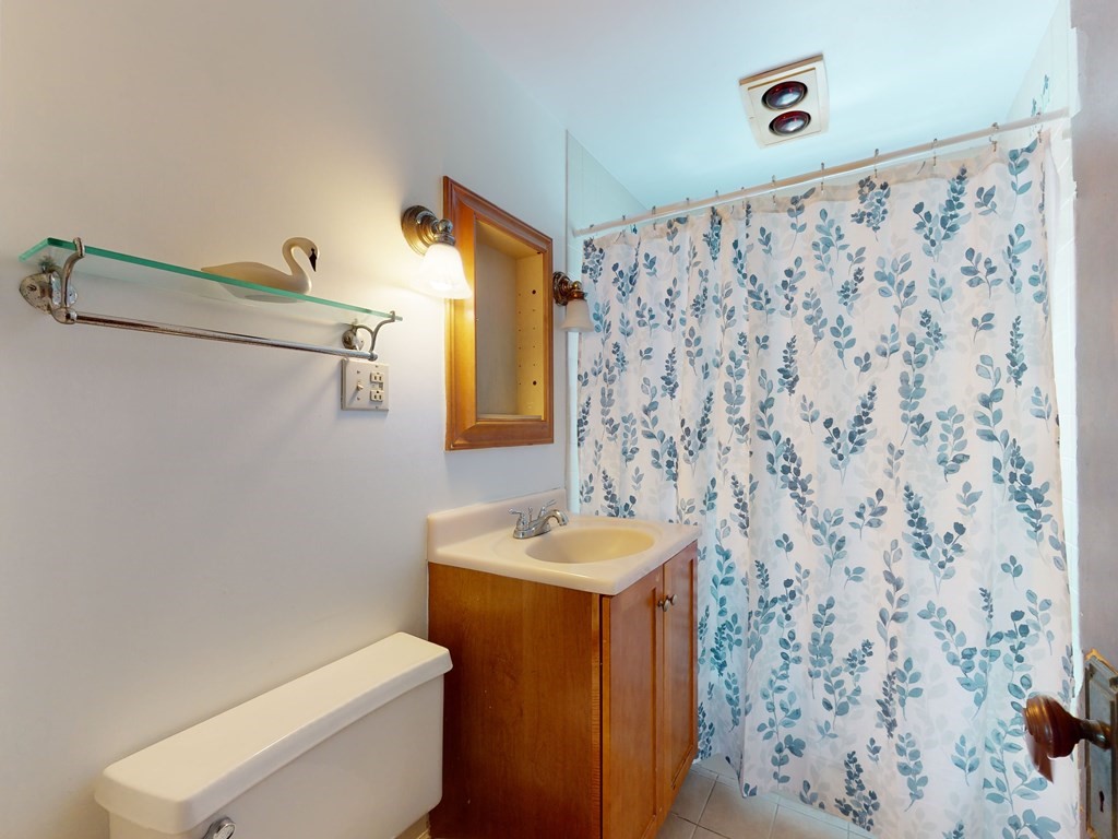 30 Coleman Road, Unit 2 Arlington, MA 02476 - Photo 10 of 35 Gallery Image 10