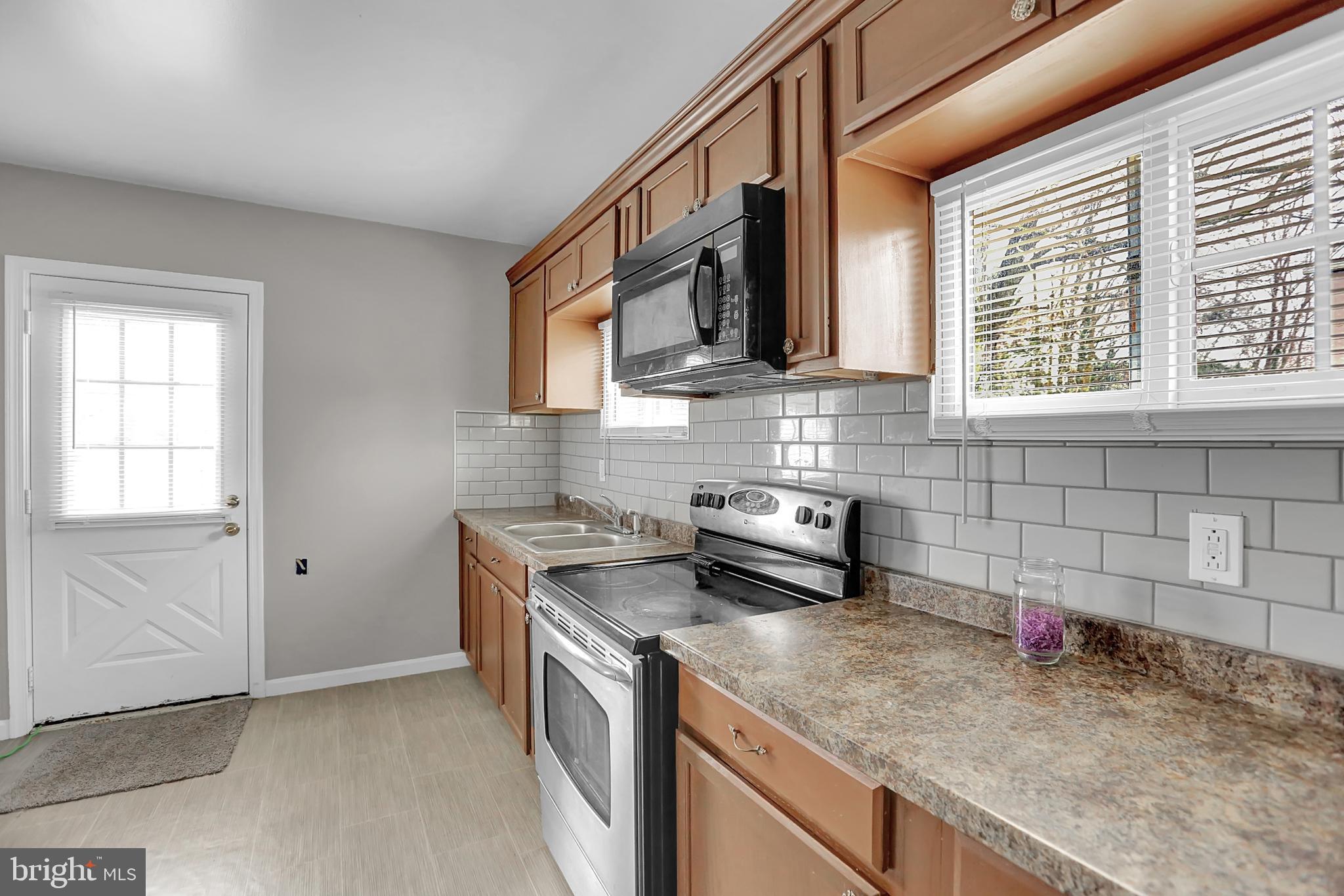 232 Ridge Street Steelton, PA 17113 - Photo 4 of 25 Gallery Image 4