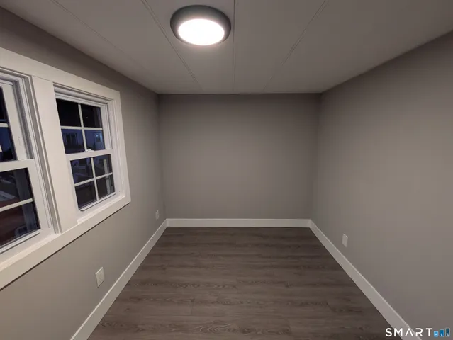 $1,350 | 183 North Main Street, Branford, CT 06405