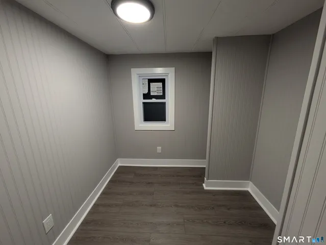 $1,350 | 183 North Main Street, Branford, CT 06405