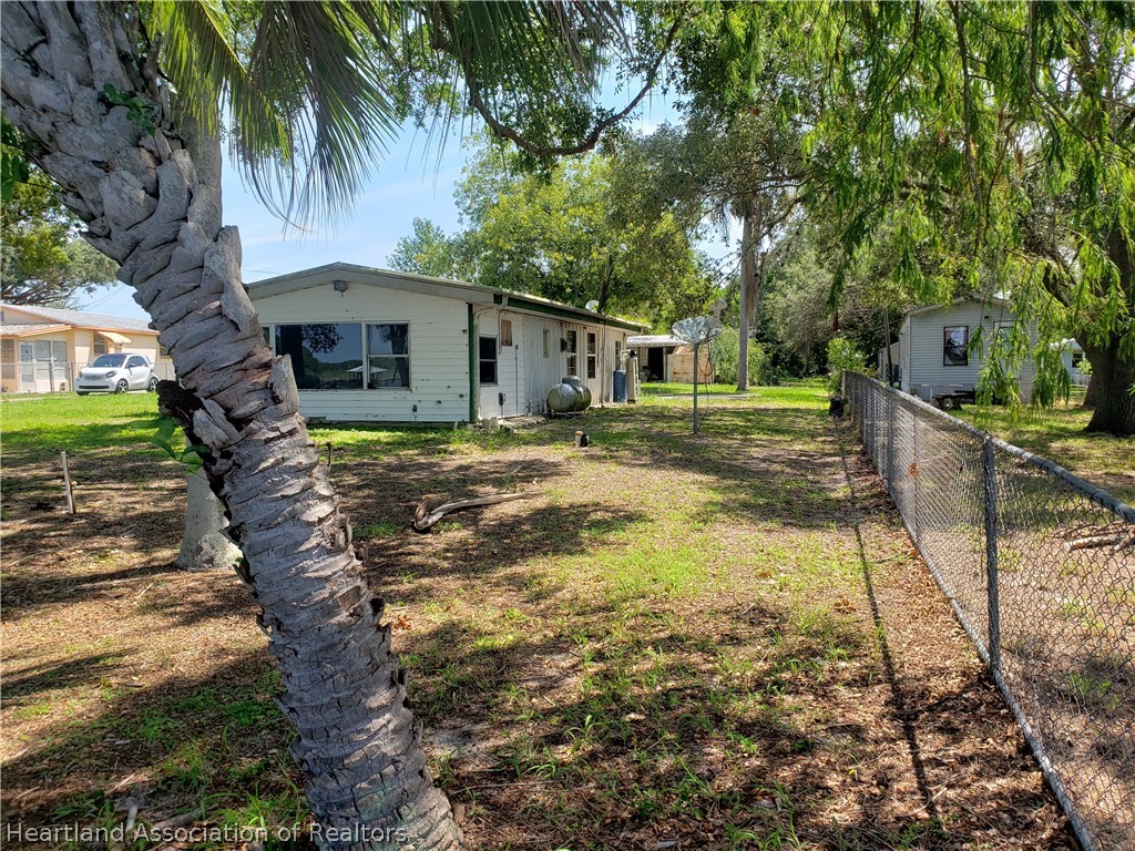 1970 Shore Road Avon Park, FL 33825 - Photo 24 of 29 Gallery Image 24