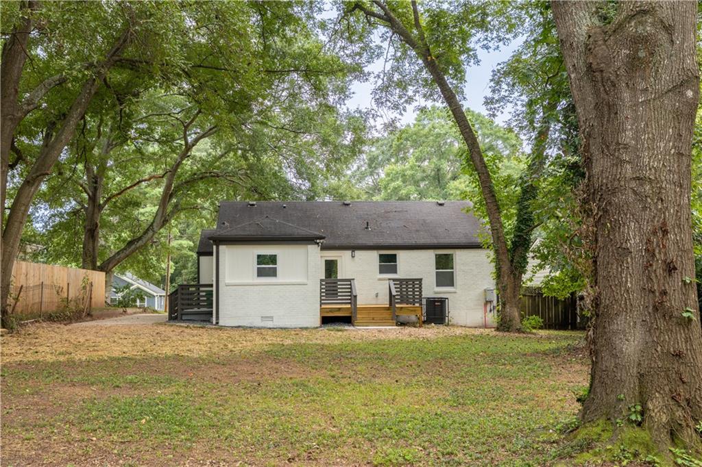 2712 Joyce Avenue Decatur, GA 30032 - Photo 3 of 37