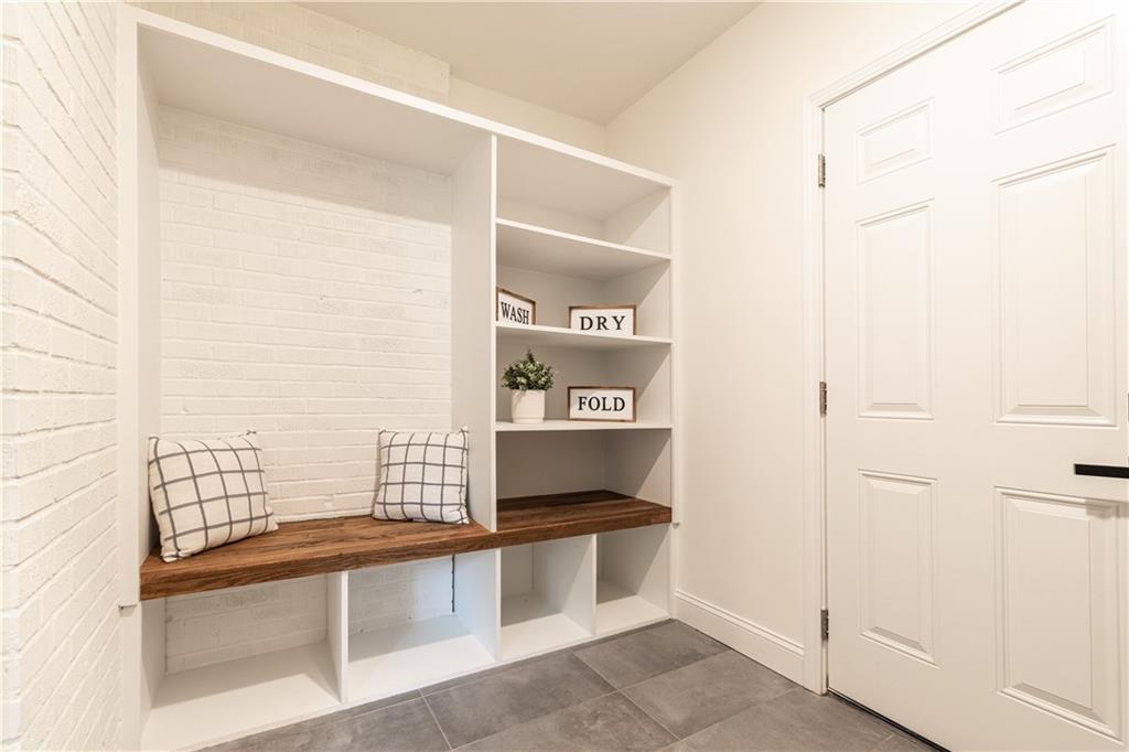 2712 Joyce Avenue Decatur, GA 30032 - Photo 9 of 37