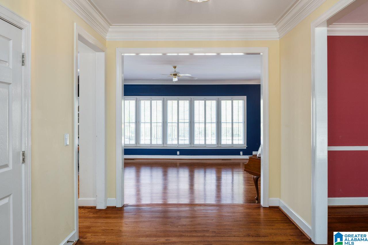 4706 Caldwell Mill Road Birmingham, AL 35243 - Photo 3 of 45