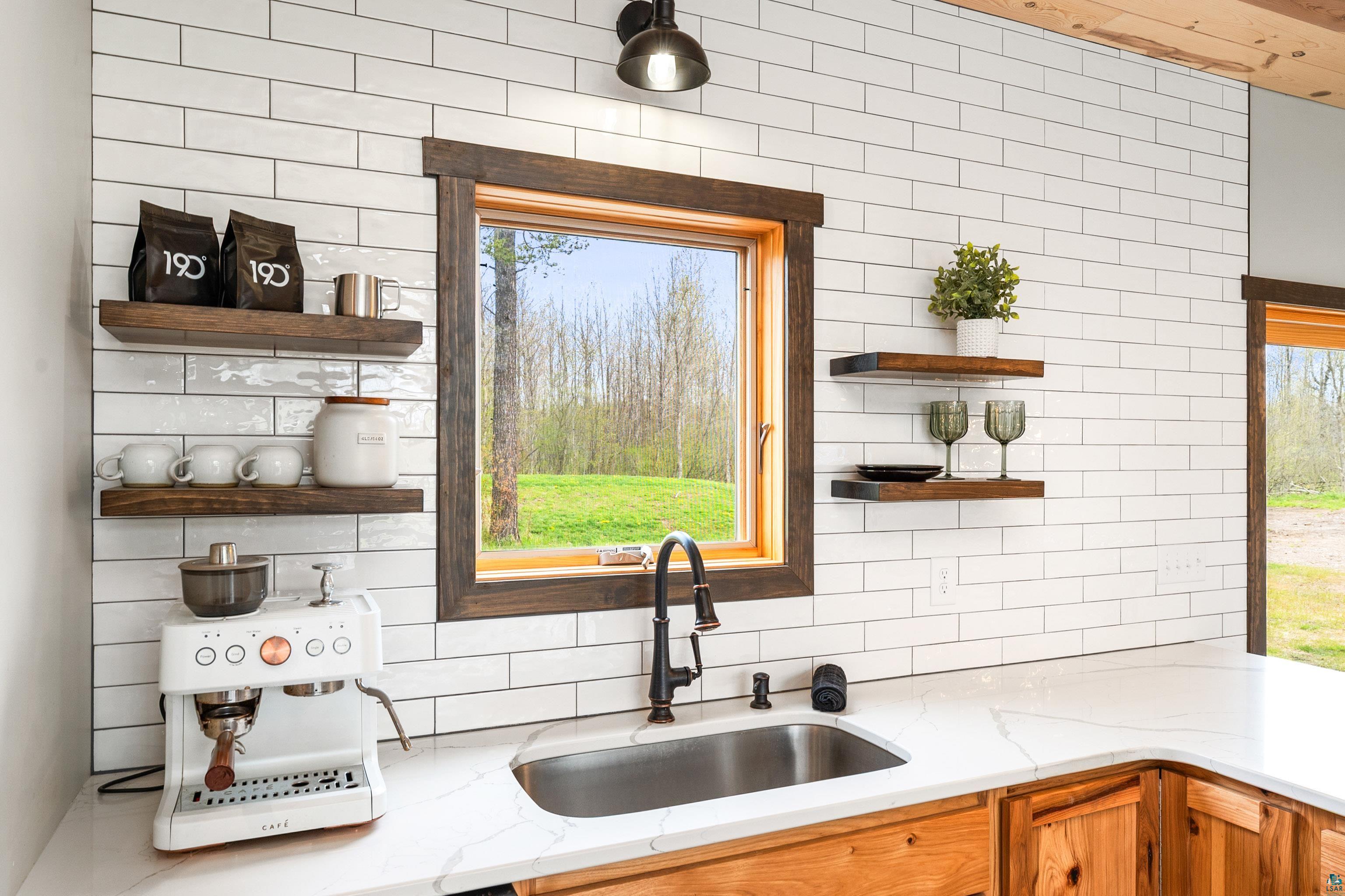 3951 Fairview Road Duluth, MN 55803 - Photo 13 of 42