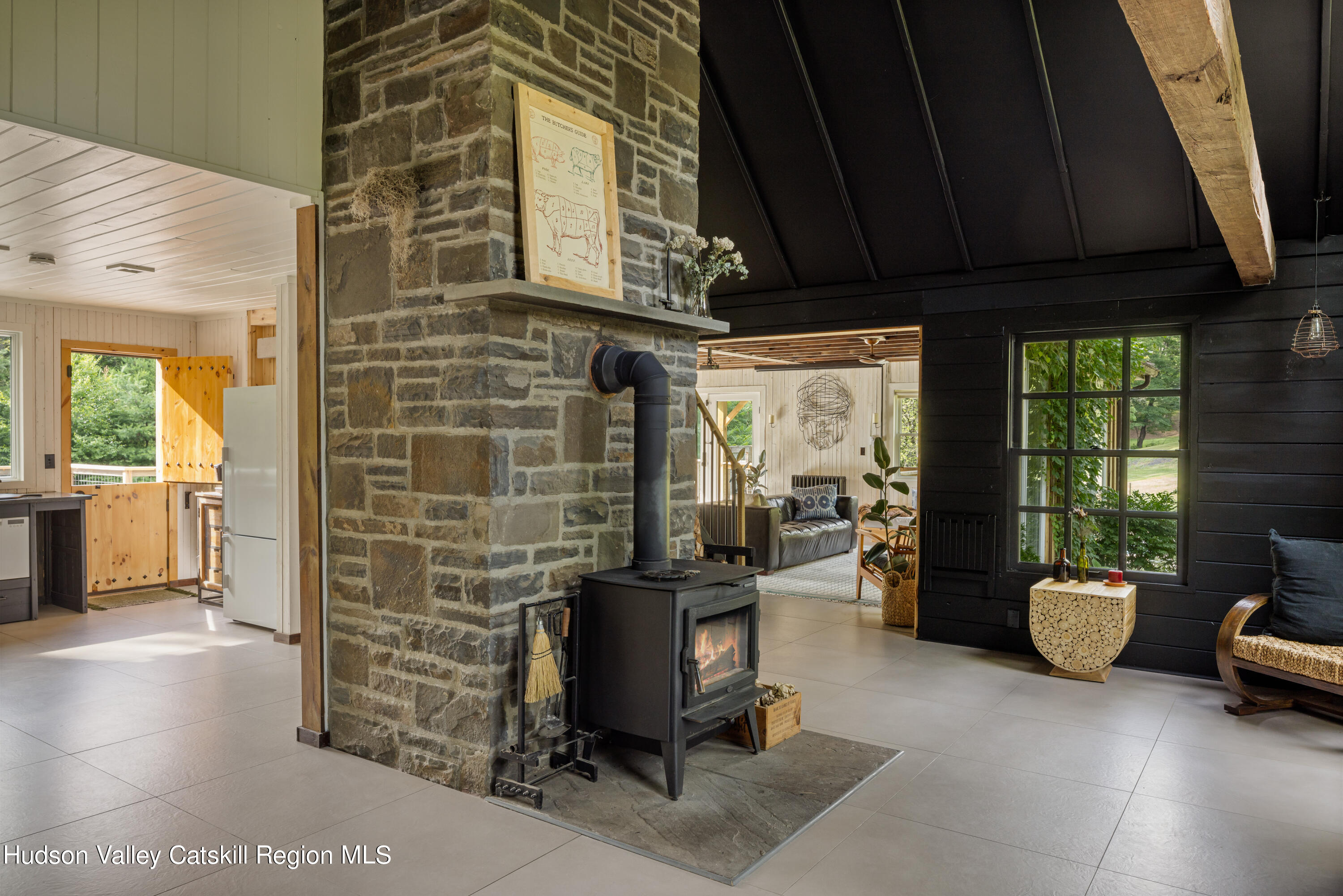 193 Cantine Road Kingston, NY 12401 - Photo 7 of 36 a view of a livingroom with patio
