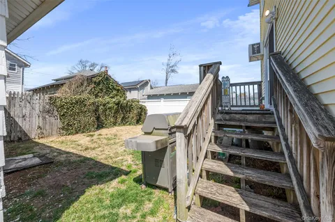 $789,000 | 3124 Ralph Avenue, Oceanside, NY 11572