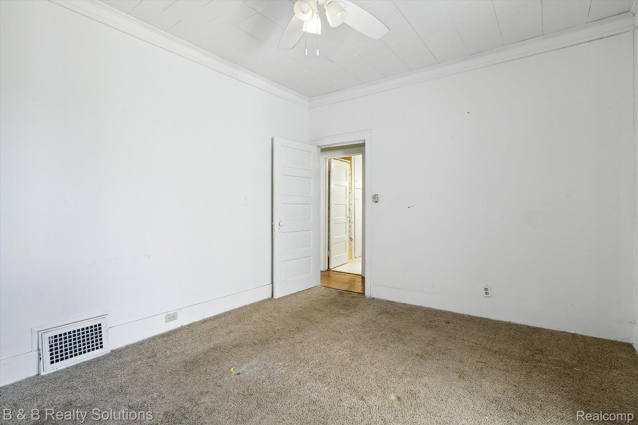 6711 Jefferson Road North Branch, MI 48461 - Photo 25 of 45 Gallery Image 25