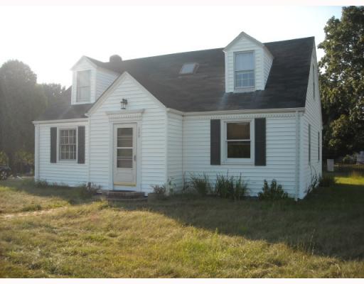 200 Bradford Road Westerly, RI 02808 - Photo 1 of 8 Exterior Front.