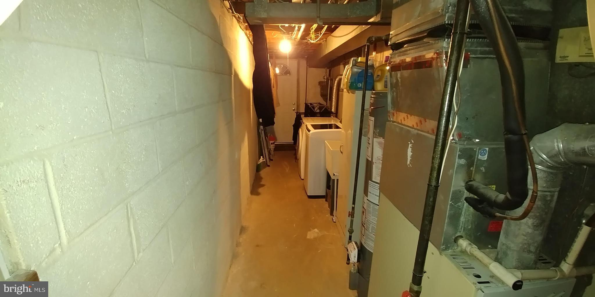 2829 Shipley Road Philadelphia, PA 19152 - Photo 17 of 20 Basement Utilities