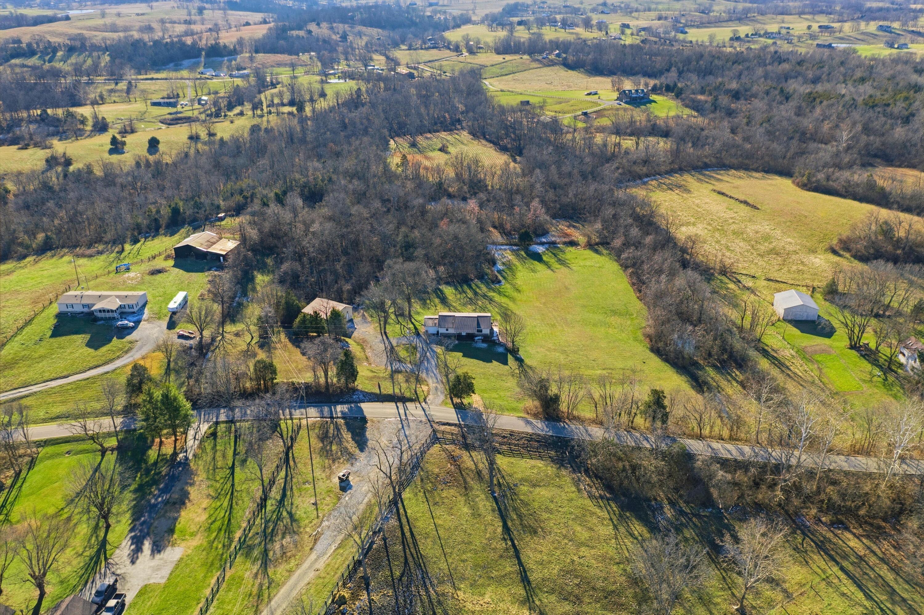1676 Graves Road Stamping Ground, KY 40379 - Photo 62 of 80 1676 Graves Rd (16 of 91)