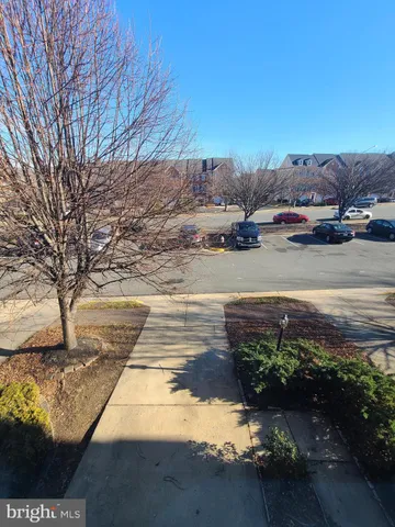 $679,900 | 8118 Horseshoe Cottage Circle, Lorton, VA 22079