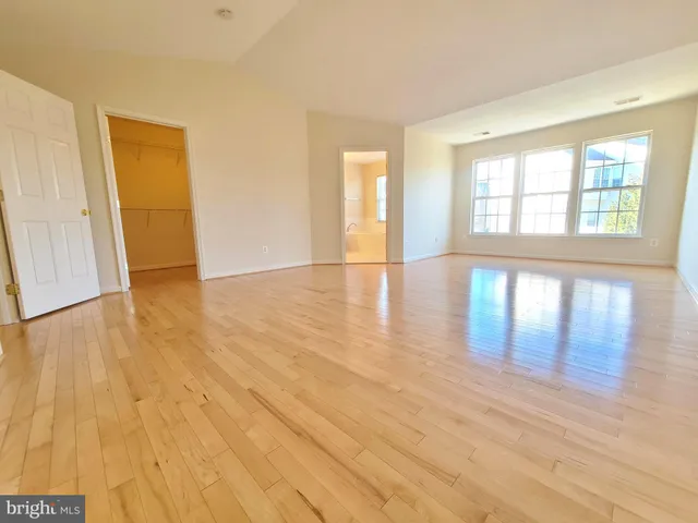 $679,900 | 8118 Horseshoe Cottage Circle, Lorton, VA 22079