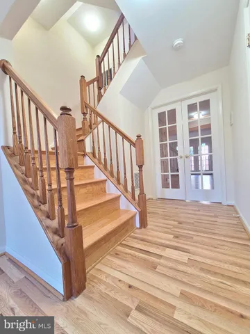 $679,900 | 8118 Horseshoe Cottage Circle, Lorton, VA 22079