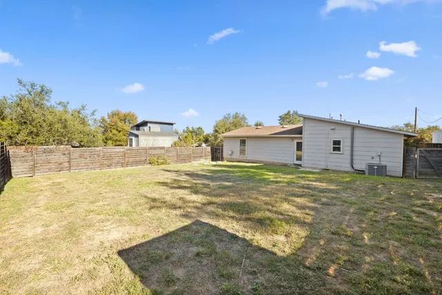 $2,200 | 2304 Rain Water Drive, Austin, TX 78734