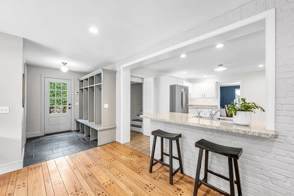 28 Brittany Road Longmeadow, MA 01106 - Photo 13 of 40