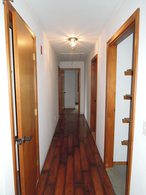 148 Warren Road Brimfield, MA 01010 - Photo 13 of 28