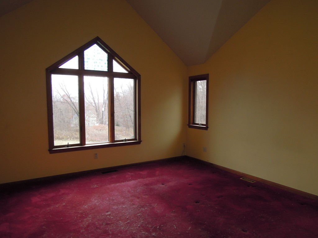148 Warren Road Brimfield, MA 01010 - Photo 16 of 28