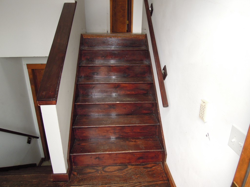 148 Warren Road Brimfield, MA 01010 - Photo 5 of 28