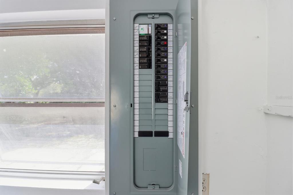6832 Treehaven Drive Spring Hill, FL 34606 - Photo 21 of 29 a view of a bathroom