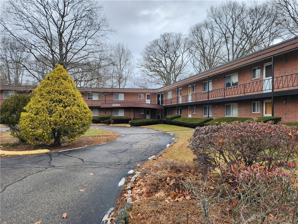 72 West Shore Road, Unit 3 Warwick, RI 02889 - Photo 1 of 12 Gallery Image 1