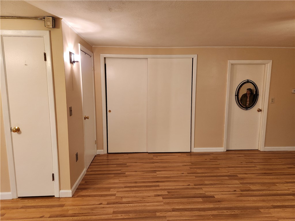72 West Shore Road, Unit 3 Warwick, RI 02889 - Photo 4 of 12 Gallery Image 4