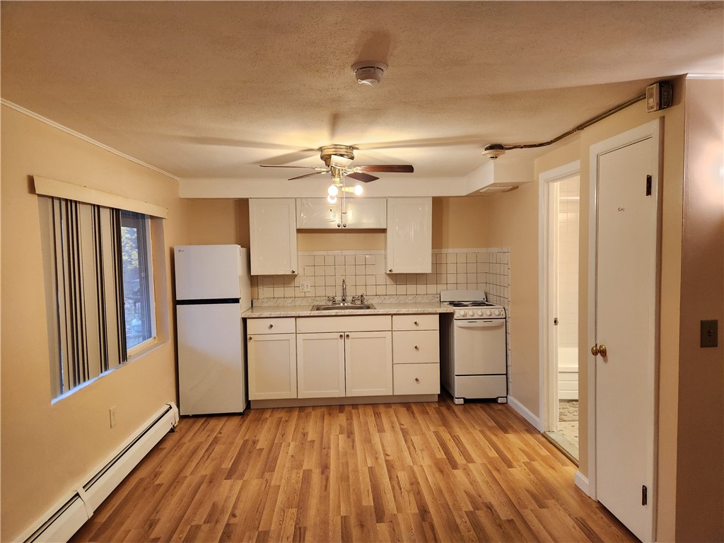 72 West Shore Road, Unit 3 Warwick, RI 02889 - Photo 6 of 12 Gallery Image 6