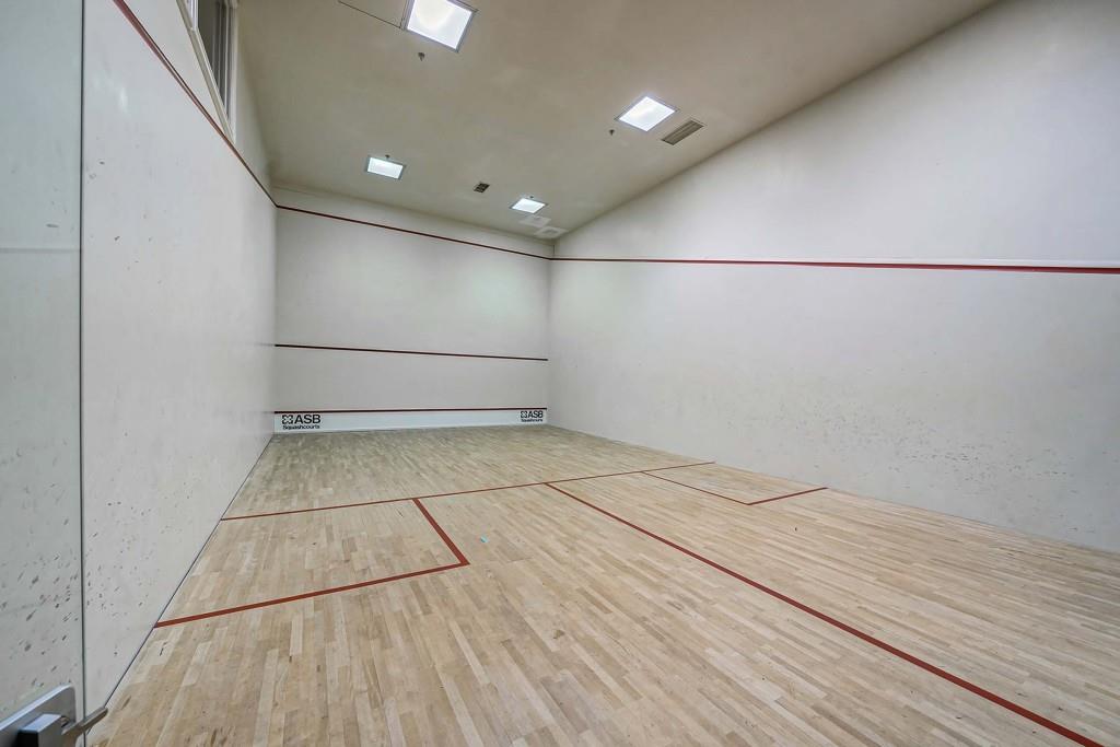 3334 Peachtree Road Northeast, Unit 1506 Atlanta, GA 30326 - Photo 45 of 51 a view of empty room with wooden floor