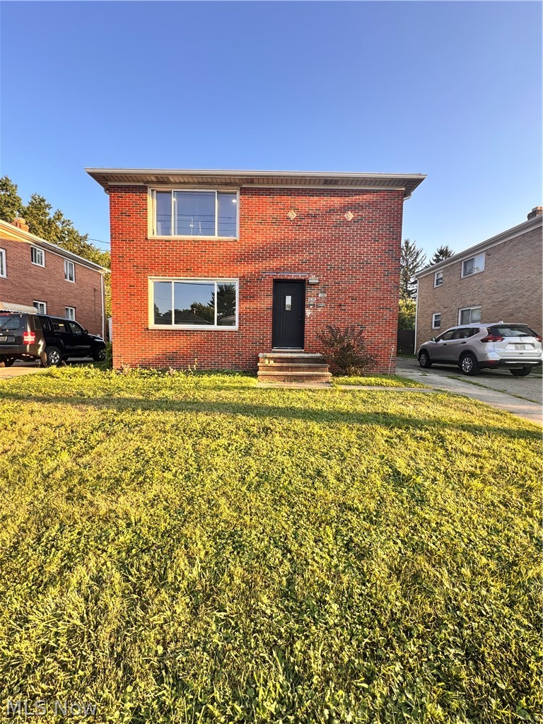 2907 Snow Road Parma, OH 44134 - Photo 1 of 17