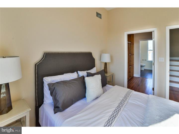 446 Tree Street Philadelphia, PA 19148 - Photo 13 of 22 Master Bedroom