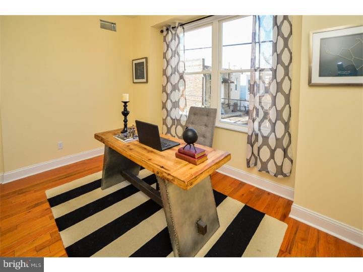 446 Tree Street Philadelphia, PA 19148 - Photo 18 of 22 Bedroom 2