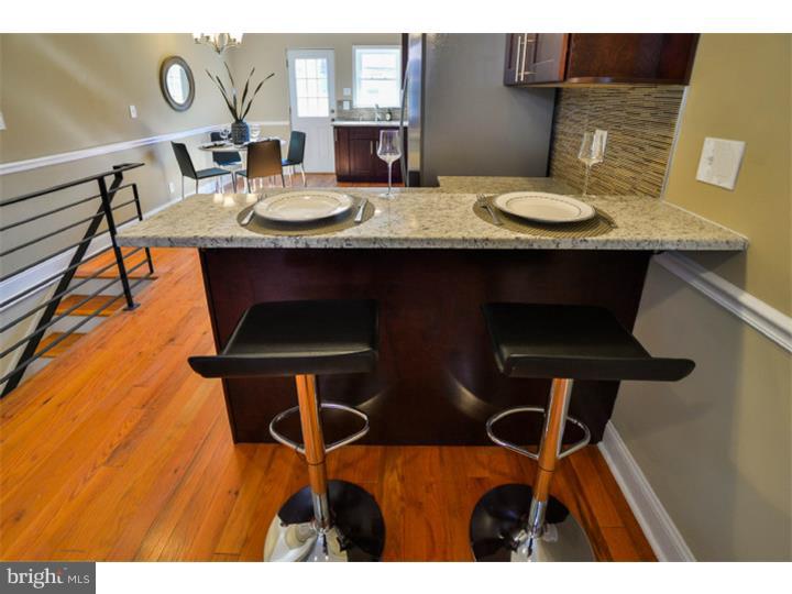 446 Tree Street Philadelphia, PA 19148 - Photo 8 of 22 Breakfast Room