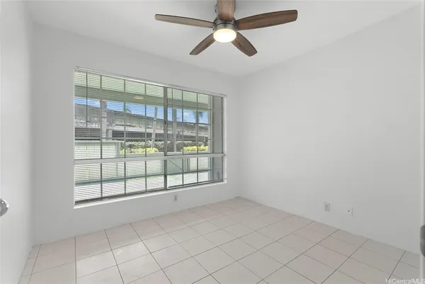 $575,000 | 605 Mananai Place, Unit 25A, Honolulu, HI 96818