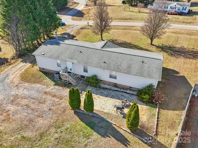 $215,000 | 4648 Belvedere Drive, Claremont, NC 28610