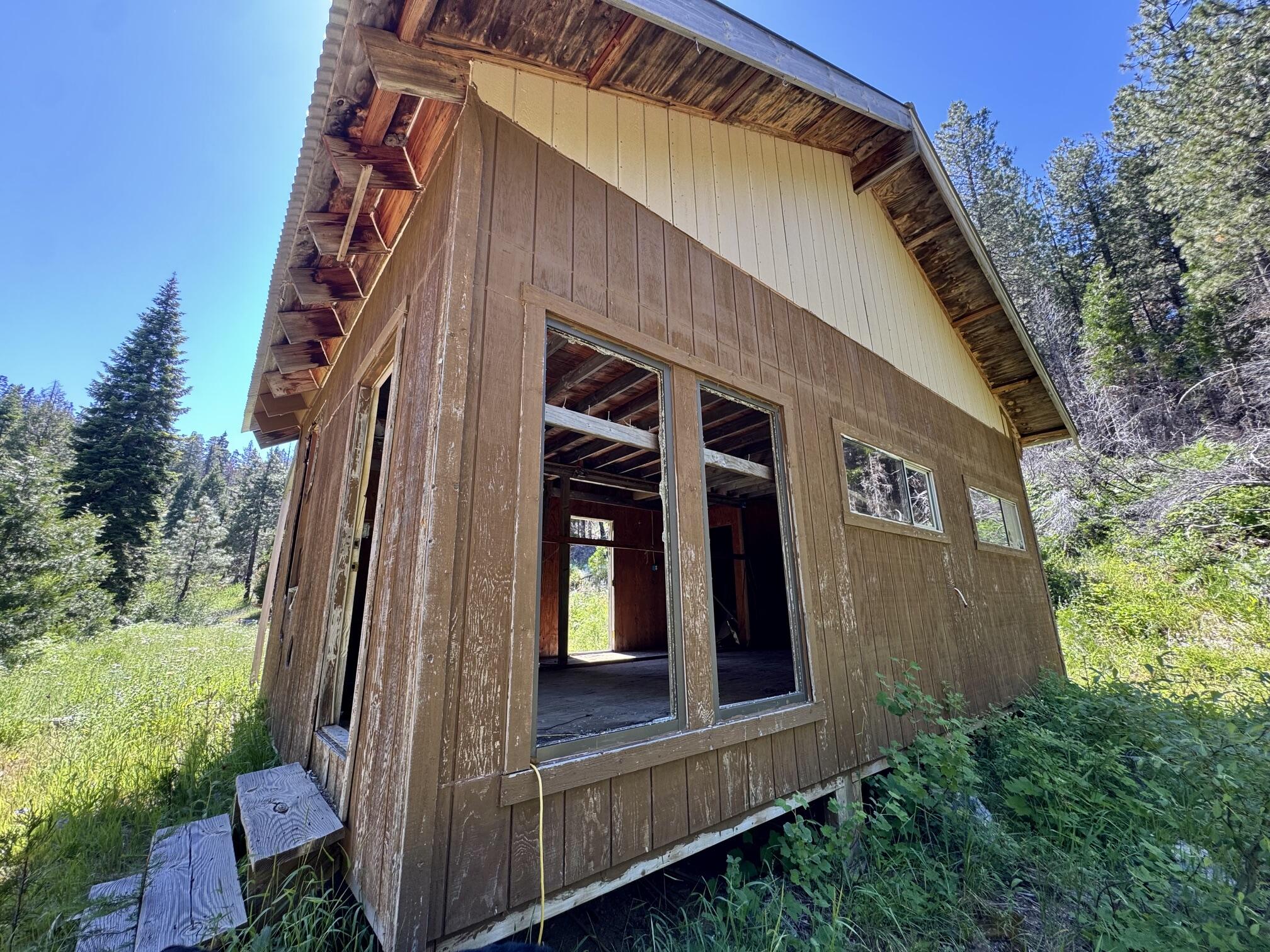 40-acres 40-acres Ammon Ridge Road Willow Creek, CA 95573 - Photo 4 of 28