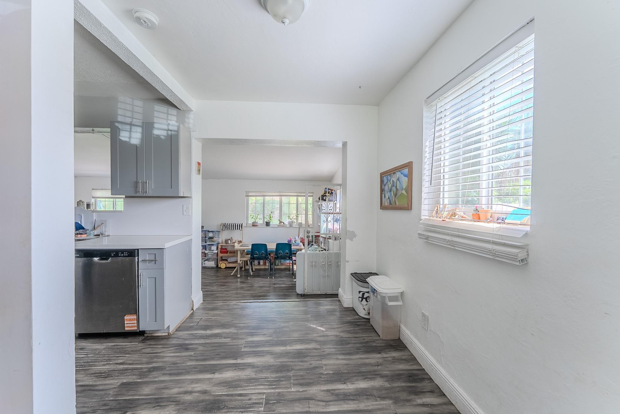 2011 Southwest 97th Terrace Miramar, FL 33025 - Photo 16 of 27 Photo 16