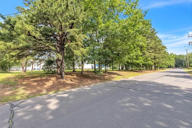 $500,000 | 0 Char Drive, Westfield, MA 01085