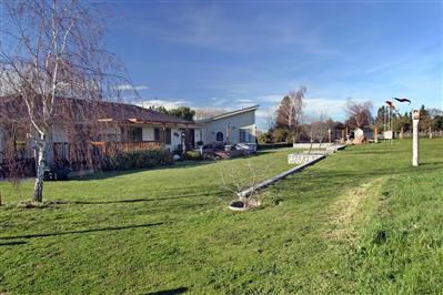 4101 Hessel Road Sebastopol, CA 95472 - Photo 3 of 4 a view of a park with large trees