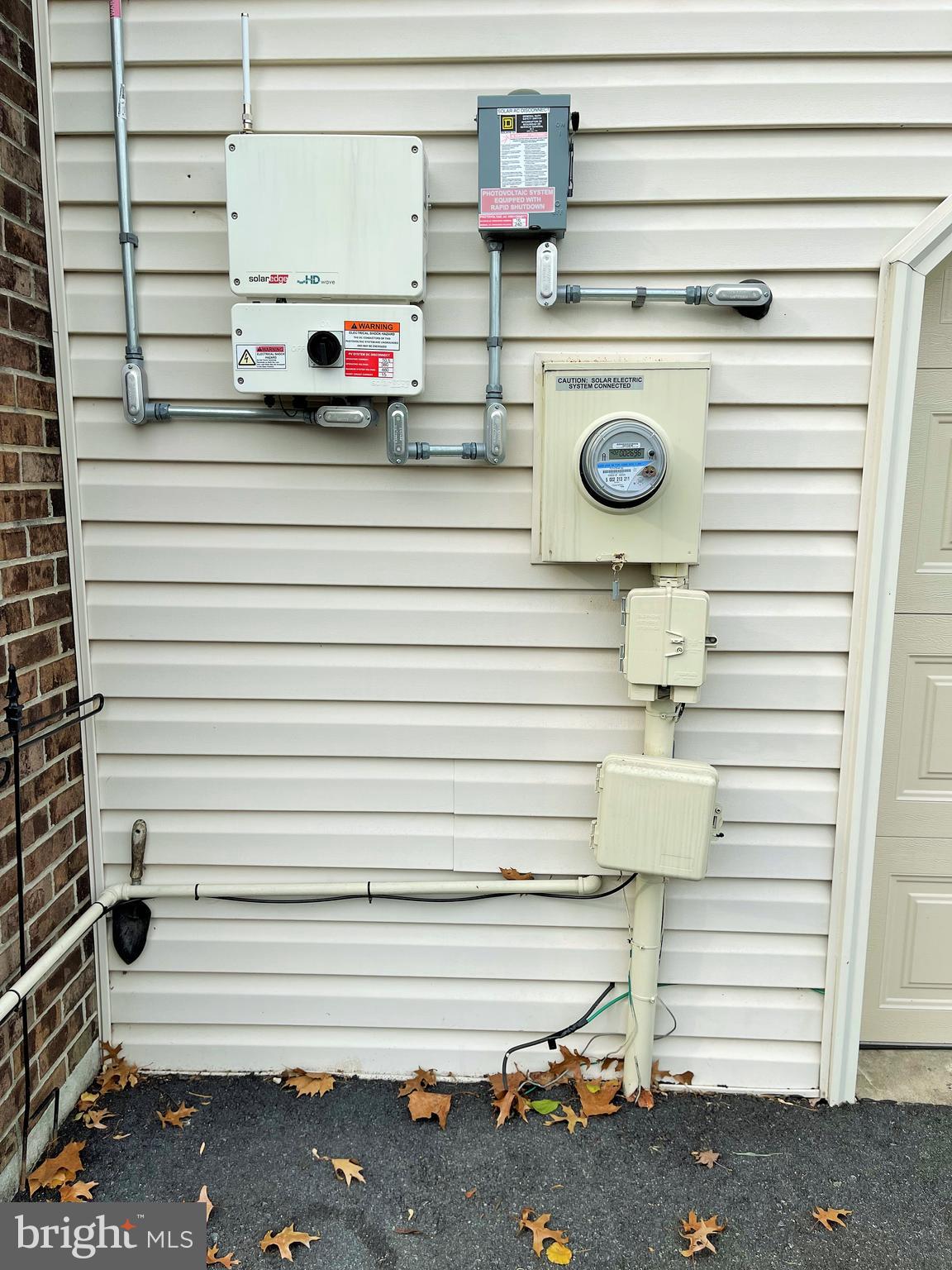 11 Thornbury Road Reading, PA 19606 - Photo 7 of 62 Solar System