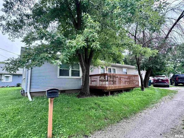 $74,000 | 403 East Murray Street, Macomb, IL 61455