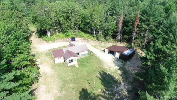 $250,000 | 5798 Cal's Drive, Manistique, MI 49854