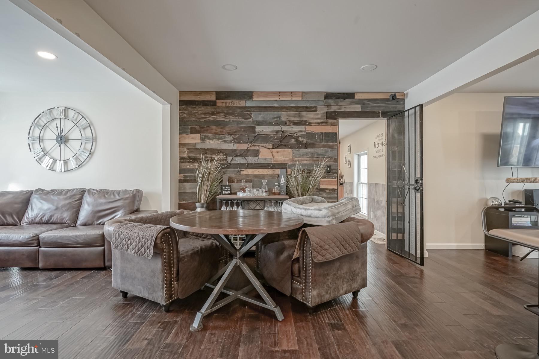 1049 Clayton Road Williamstown, NJ 08094 - Photo 6 of 28 Gallery Image 6
