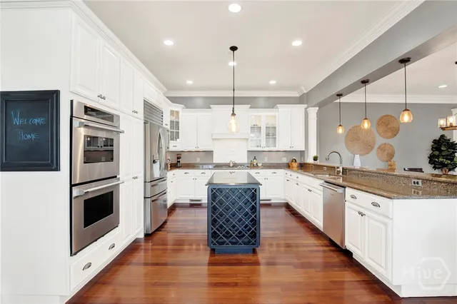 $875,000 | 6 Turnbull Lane, Savannah, GA 31410