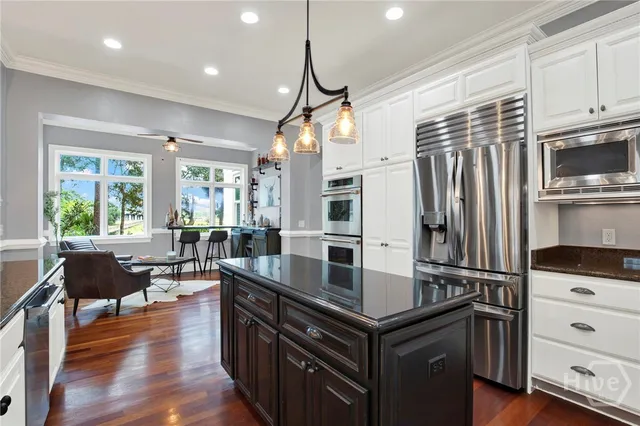 $875,000 | 6 Turnbull Lane, Savannah, GA 31410