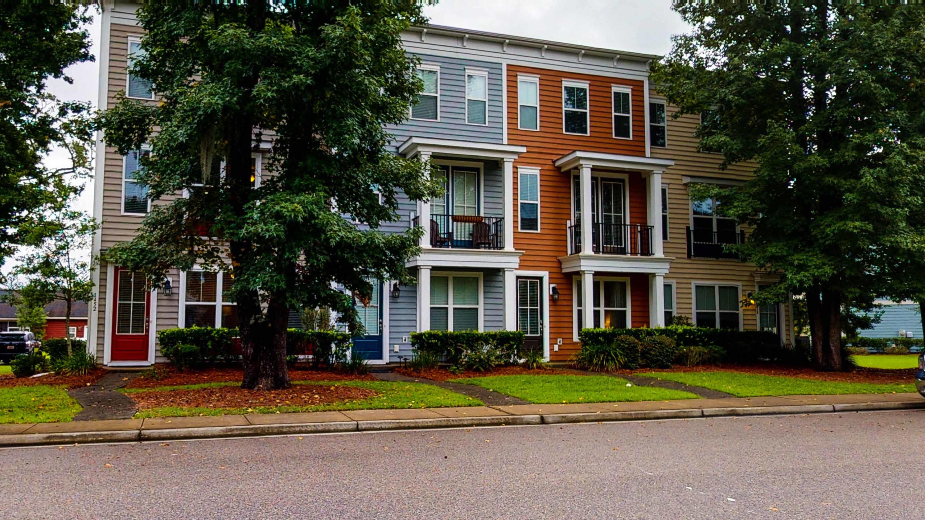 1452 Roustabout Way 38