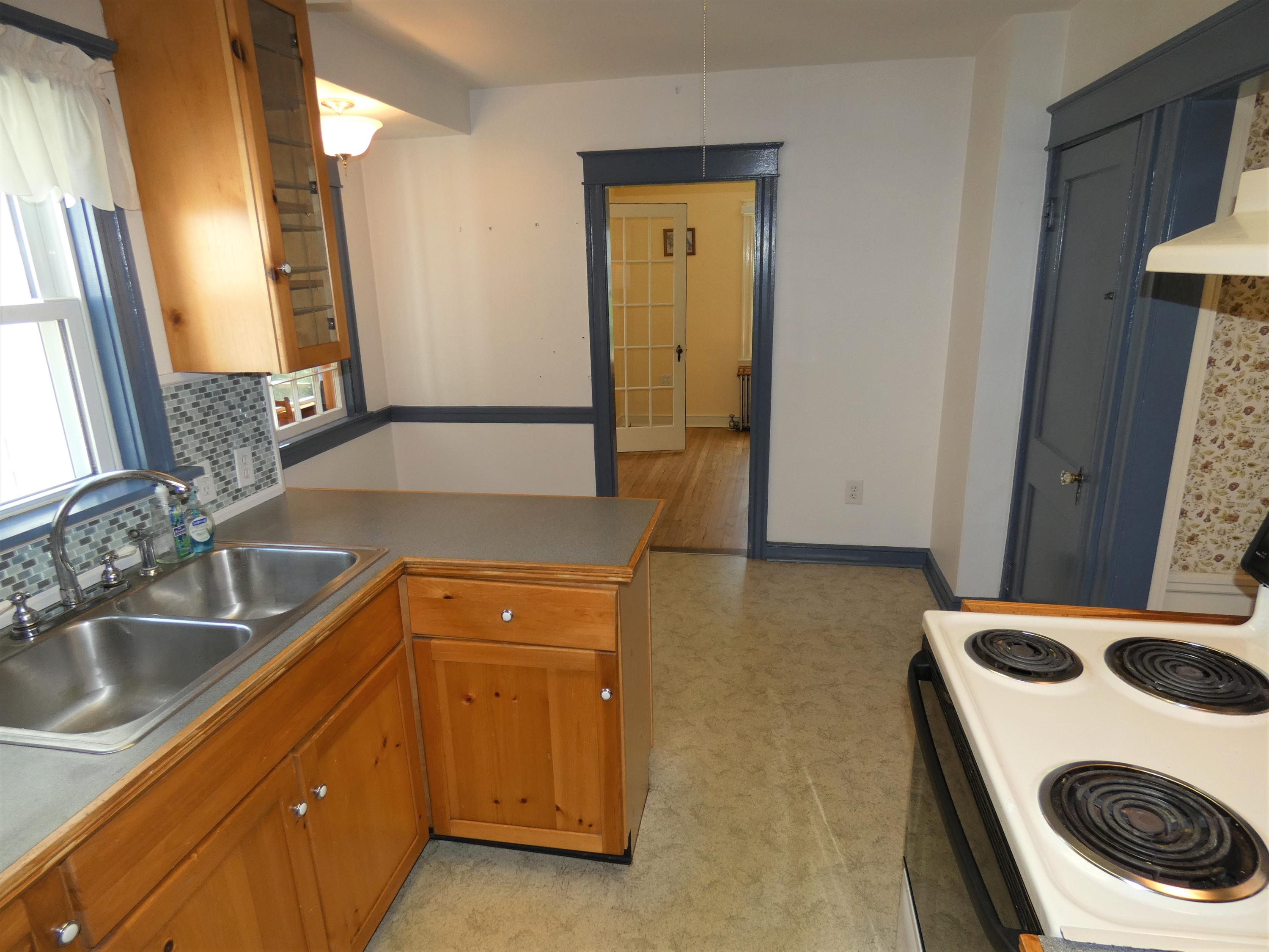 26 Sylvan Road South Portland, ME 04106 - Photo 20 of 31 Kitchen (2)