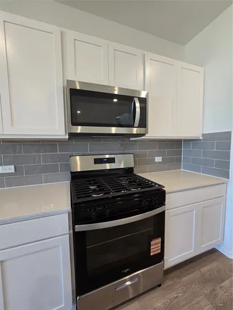 $2,300 | 352 San Juan Trail, Bastrop, TX 78602