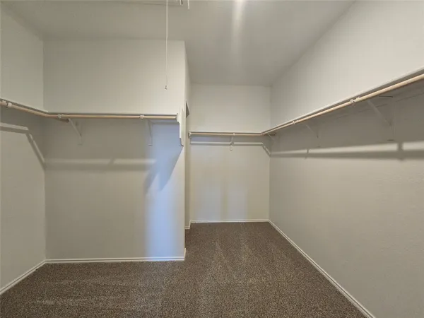 $2,300 | 352 San Juan Trail, Bastrop, TX 78602